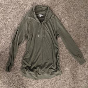 Liz Lange Maternity khaki green sweatshirt
